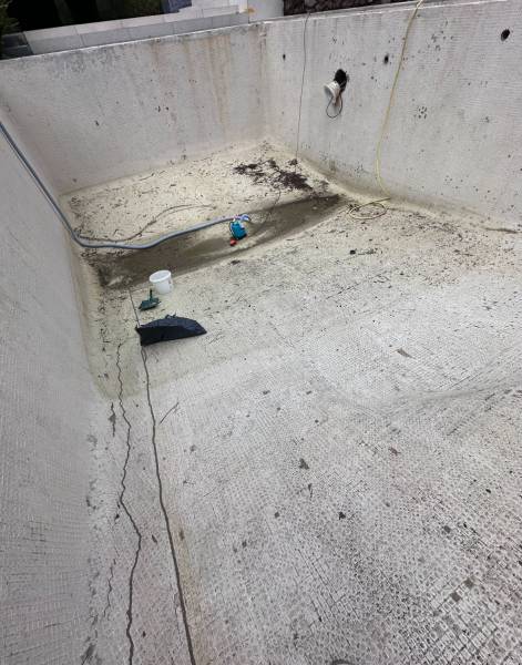 Rénovation, piscine en Béton Ciré la Croix-Valmer Golfe Saint-Tropez 83